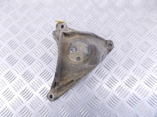 Кронштейн двигателя BMW 5-series (E39) 22 11 1 096 080