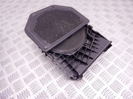Сабвуфер BMW 3-series (E90/91/92) 65 13 6 954 871 Сабвуфер BMW 3-series (E90/91/92) 65 13 6 954 871