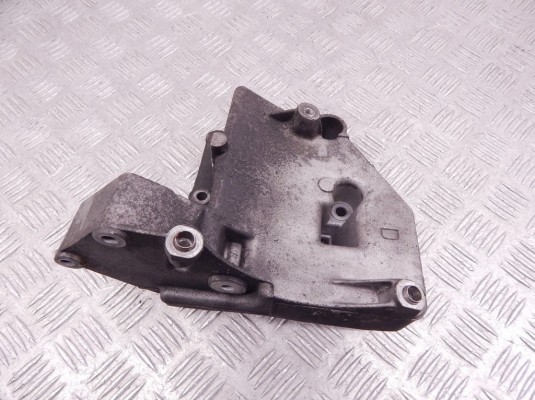 Кронштейн компрессора кондиционера BMW 5-series (E39) 64 55 1 740 725