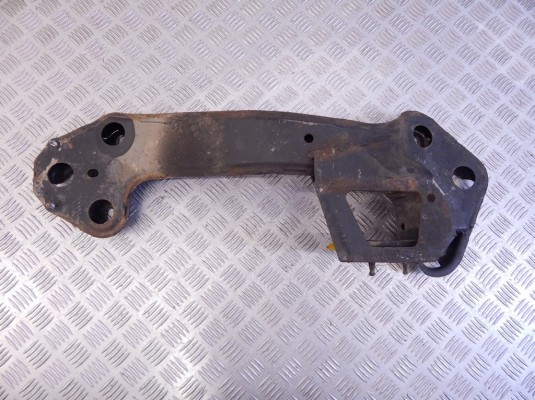 Кронштейн КПП BMW X5-series (E53) 22 31 6 751 228