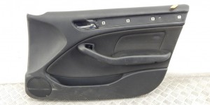 Обшивка двери передней правой (дверная карта) BMW 3-series (E46)