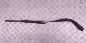 Щеткодержатель (поводок стеклоочистителя, дворник) BMW 3-series (E90/91/92) 61 61 9 449 916 Щеткодержатель (поводок стеклоочистителя, дворник) BMW 3-series (E90/91/92) 61 61 9 449 916