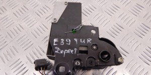 Замок стекла двери багажника BMW 5-series (E39) 61 31 8 355 127