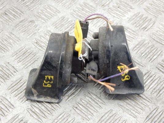 Сигнал (клаксон) BMW 5-series (E39) 61 33 8 381 271 Сигнал (клаксон) BMW 5-series (E39) 61 33 8 381 271