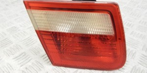 Фонарь крышки багажника левый BMW 3-series (E46) 63 21 8 368 759