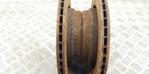 Диск тормозной задний BMW 5-series (E39) 34 21 6 767 060 Диск тормозной задний BMW 5-series (E39) 34 21 6 767 060