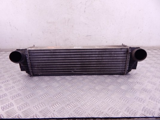 Интеркулер BMW 5-series (F10/11) 17 51 7 805 629