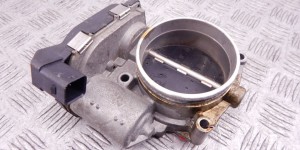 Заслонка дроссельная BMW 5-series (E60/61) 13 54 7 556 118