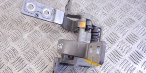 Петля крышки багажника BMW 5-series (E60/61) 41 62 7 210 667