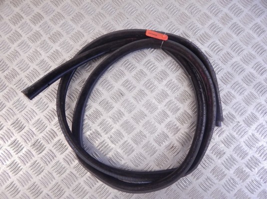 Уплотнитель BMW 3-series (E46) 51 72 8 194 684