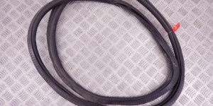 Уплотнитель двери передней правой BMW 7-series (F01/02) 51 33 7 177 998 Уплотнитель двери передней правой BMW 7-series (F01/02) 51 33 7 177 998