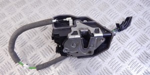 Замок двери передней правой BMW 7-series (E65/66) 51 21 7 167 072