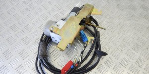 Амортизатор крышки багажника (3-5 двери) BMW 5-series (E39) 51 24 7 015 853 Амортизатор крышки багажника (3-5 двери) BMW 5-series (E39) 51 24 7 015 853