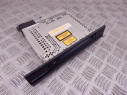 Магнитола BMW X5-series (E53) 65 12 6 916 241