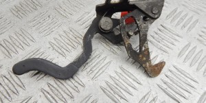 Крюк капота BMW 5-series (E39) 51 23 8 172 164