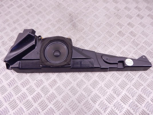 Динамик двери передней правой BMW 5-series (E39) 65 13 8 360 776 Динамик двери передней правой BMW 5-series (E39) 65 13 8 360 776