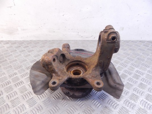 Ступица передняя правая BMW X3-series (E83) 31 21 3 412 020