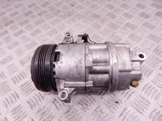 Компрессор кондиционера BMW 3-series (E46) 64 52 6 905 643 Компрессор кондиционера BMW 3-series (E46) 64 52 6 905 643