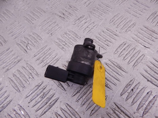 Датчик давления топлива BMW 3-series (E46) 13 51 7 787 186