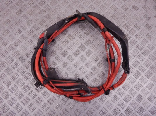 Плюсовой провод аккумулятора BMW 1-series (E87) 61 12 9 125 033