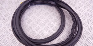 Уплотнитель багажника BMW i3-series (I01) 7296906