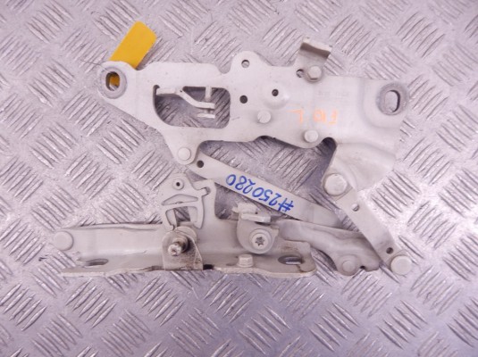 Петля капота левая BMW 5-series (F10/11) 41 00 7 270 883 Петля капота левая BMW 5-series (F10/11) 41 00 7 270 883
