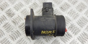 Расходомер воздуха VOLKSWAGEN PASSAT 5+ (2000-2005) 038906461 Расходомер воздуха VOLKSWAGEN PASSAT 5+ (2000-2005) 038906461
