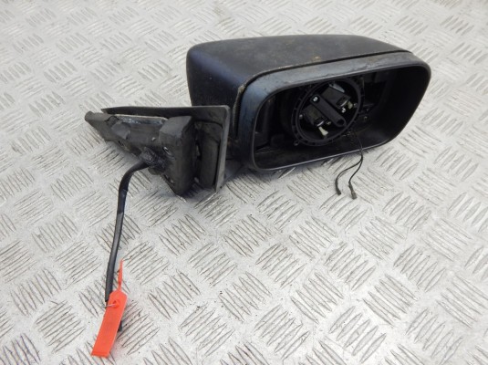 Зеркало наружное правое BMW 3-series (E46) 51 16 8 250 438