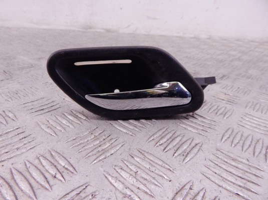 Ручка внутренняя передняя правая BMW 7-series (E38) 51 21 8 239 476