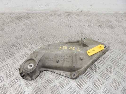 Кронштейн двигателя BMW X5-series (E53) 22 11 6 761 565 Кронштейн двигателя BMW X5-series (E53) 22 11 6 761 565