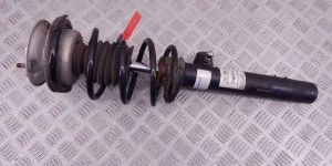 Стойка передняя правая BMW 1-series (E87)