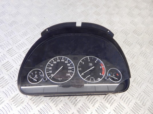 Щиток приборов (приборная панель) BMW 5-series (E39) 62 11 6 914 883