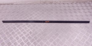 Молдинг двери передней правой BMW 3-series (E46) 51 13 8 208 450