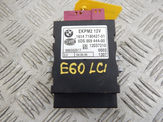 Реле бензонасоса BMW 5-series (E60/61) 16 14 7 180 427