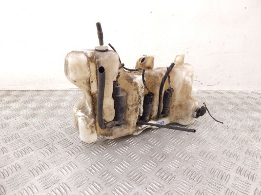 Бачок омывателя BMW 5-series (E39) 61 67 8 364 941