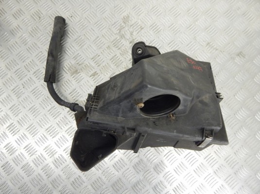 Корпус воздушного фильтра BMW 3-series (E90/91/92) 13 71 7 797 467