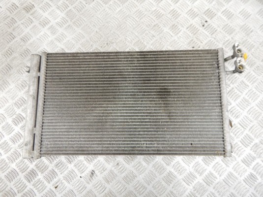 Радиатор кондиционера BMW 1-series (E87) 64 53 6 968 743 Радиатор кондиционера BMW 1-series (E87) 64 53 6 968 743