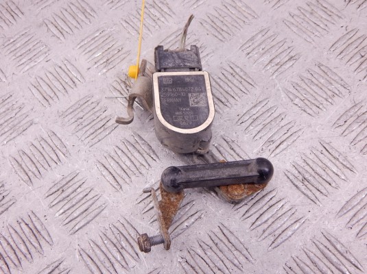 Датчик положения кузова BMW 7-series (F01/02) 37 14 6 784 072 Датчик положения кузова BMW 7-series (F01/02) 37 14 6 784 072