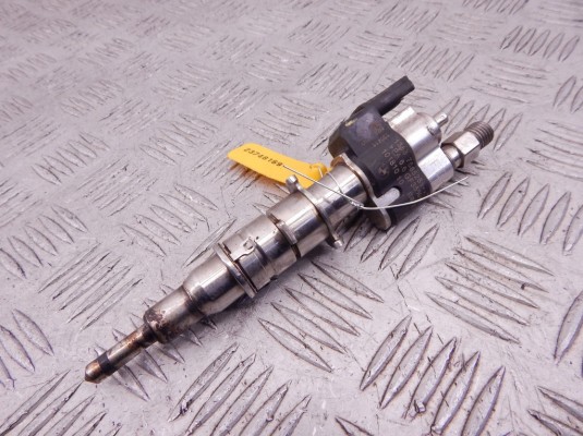 Форсунка BMW 7-series (F01/02) 13 53 7 585 261