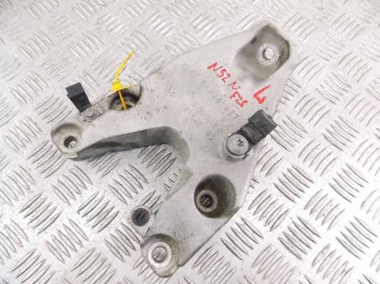 Кронштейн двигателя BMW X3-series (F25) 22 11 6 784 827