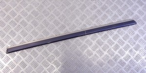 Молдинг двери задней правой BMW 5-series (E39) 51 22 7 004 032