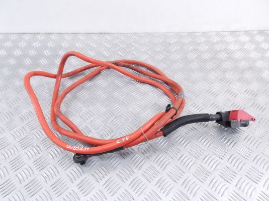 Плюсовой провод аккумулятора BMW X5-series (E70) 61 12 9 154 713