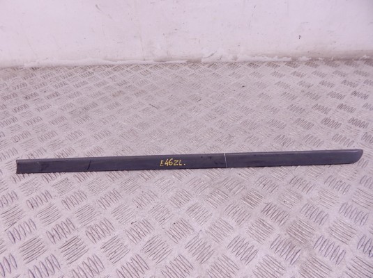 Молдинг двери задней левой BMW 3-series (E46) 51 13 8 208 451 Молдинг двери задней левой BMW 3-series (E46) 51 13 8 208 451