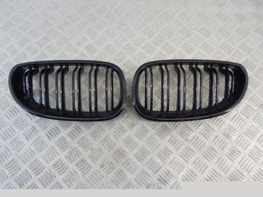 Решетка радиатора BMW 5-series (E60/61)