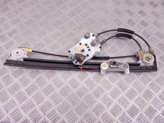 Стеклоподъемник задний левый BMW 5-series (E39) 51 34 8 159 833