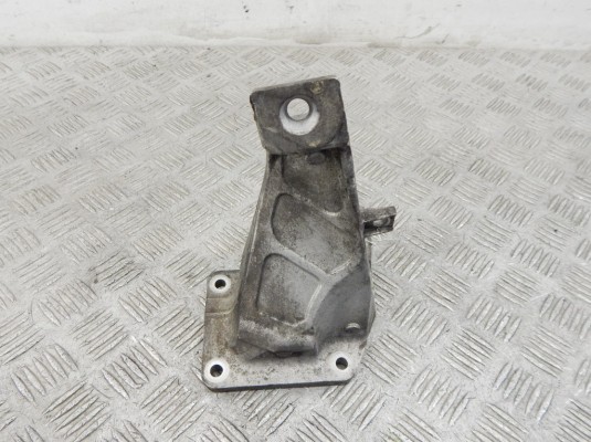 Кронштейн двигателя BMW 3-series (E46) 22 11 6 754 185