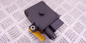 Реле накала свечей BMW 7-series (E65/66) 12 21 7 788 327 Реле накала свечей BMW 7-series (E65/66) 12 21 7 788 327
