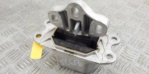 Подушка крепления двигателя BMW X1-series (F48) 8835572 Подушка крепления двигателя BMW X1-series (F48) 8835572