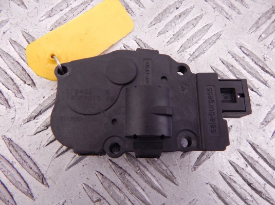 Моторчик заслонки печки BMW i3-series (I01) 64 11 9 321 034