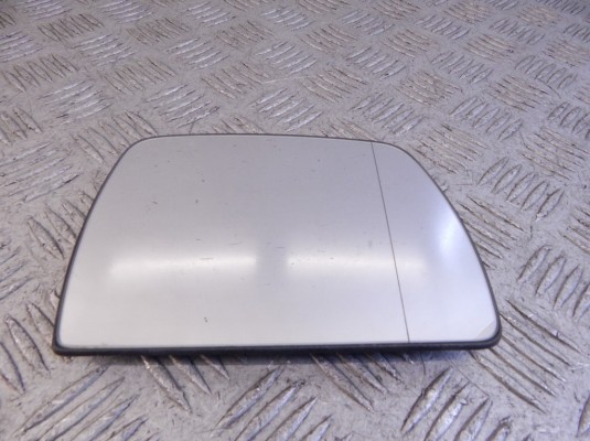 Стекло зеркала наружного правого BMW X3-series (E83) 51 16 3 404 626